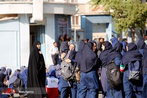 10 ویژگی کیف و کفش مناسب دانشآموزان