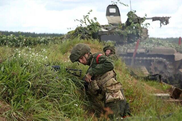 آمادهباش در جناح شرقی ناتو در واکنش به رزمایش روسیه و بلاروس