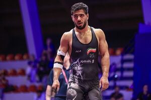 امیرحسین فیروزپور راهی یک چهارم نهایی شد