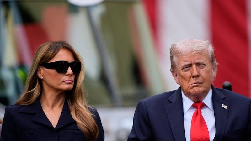 عاقبت تمسخر یک رهبر معنوی بزرگ/ وقتی ترامپ ابله به اندازه نتانیاهوی جانی هم شعور ندارد!+عکس و فیلم