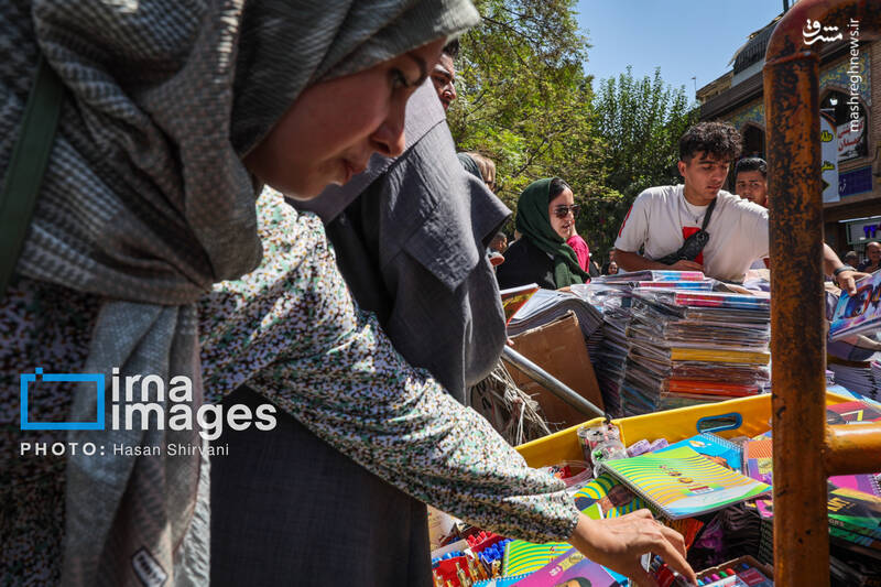 عکس/ بازار نوشت افزار در آستانه آغاز سال تحصیلی