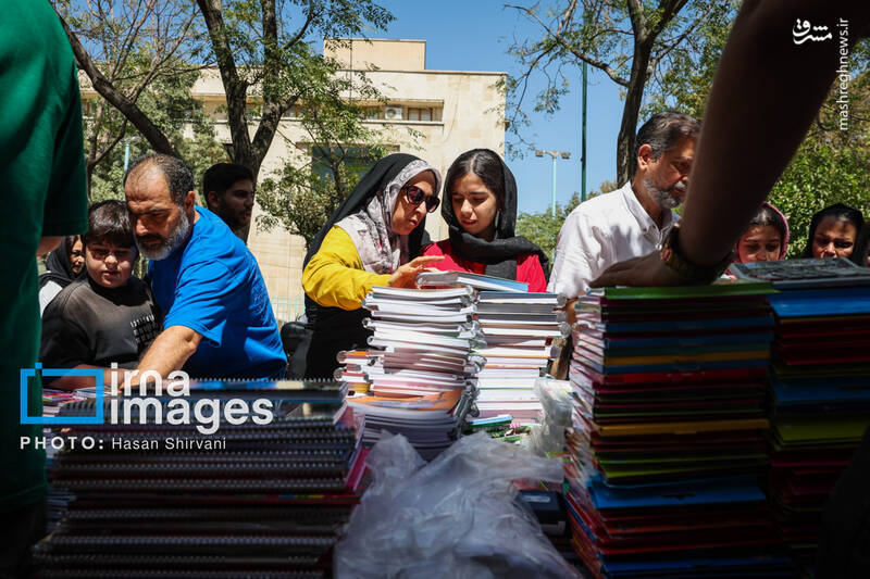 عکس/ بازار نوشت افزار در آستانه آغاز سال تحصیلی