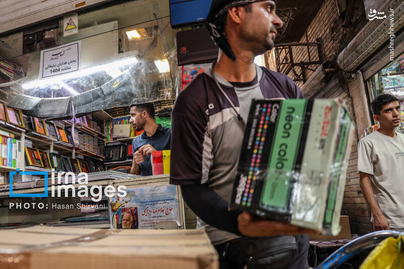 عکس/ بازار نوشت افزار در آستانه آغاز سال تحصیلی