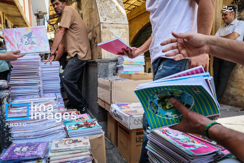 عکس/ بازار نوشت افزار در آستانه آغاز سال تحصیلی