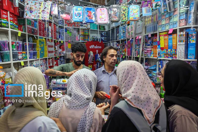 عکس/ بازار نوشت افزار در آستانه آغاز سال تحصیلی