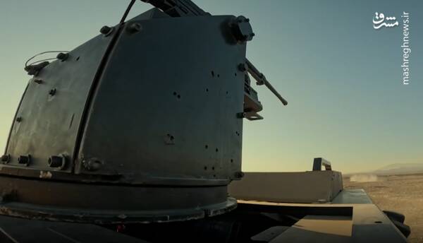 جنگندهای که دور از چشمها با دشمن میجنگد+ عکس و فیلم