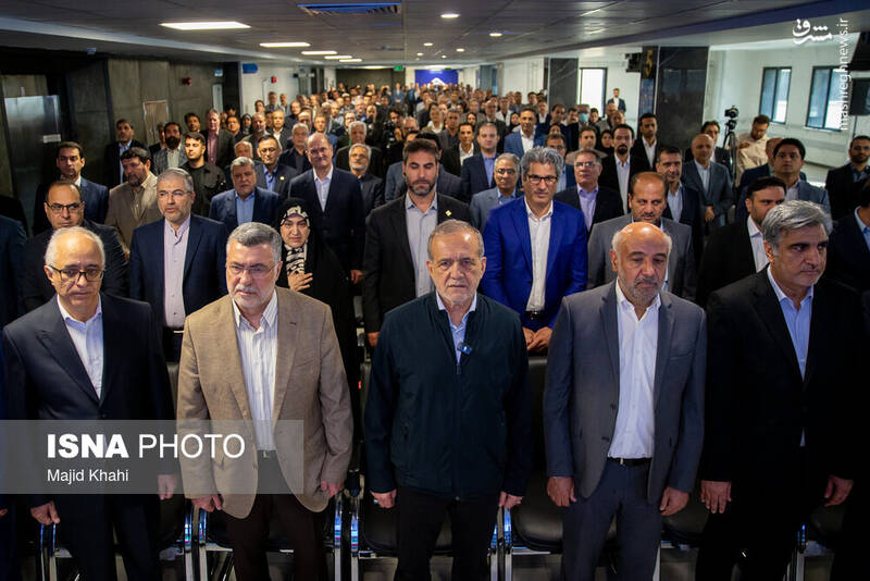 عکس / آیین افتتاح ساختمان جدید بیمارستان فیاضبخش با حضور پزشکیان 14