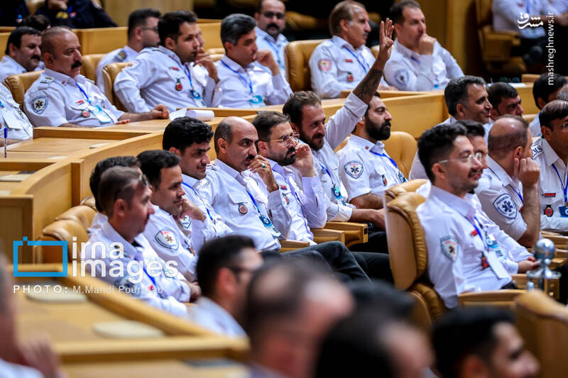 عکس / حضور پزشکیان در پنجاهمین سالگرد تأسیس اورژانس 40