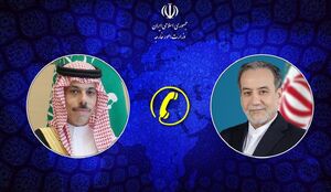 توافق دفاعی عربستان با پاکستان / رایزنی تلفنی بن‌فرحان - عراقچی
