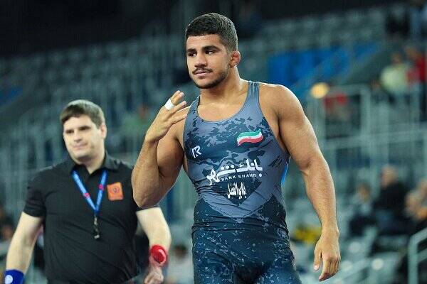 فرخي،نهايي،مصاف