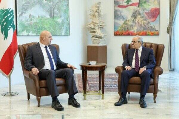 دبیرکلی که مقاومت لبنان را در سختترین شرایط بازسازی کرد/ شیخ نعیم قاسم یک سال پس از شهادت رهبر حزبالله