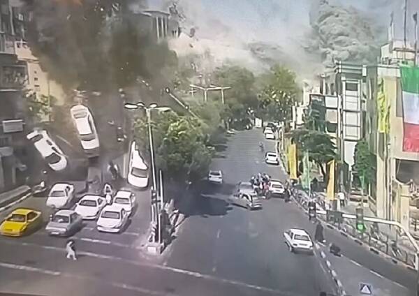 منافقين،آلباني،جنگ،ايران،موساد،اشاره،خوجه،موازنه،صهيونيستي،ك ...