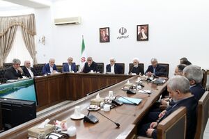 عارف: شعار «وفاق ملی» را در عمل با رابطه صمیمی بین سه قوه حس میکنیم