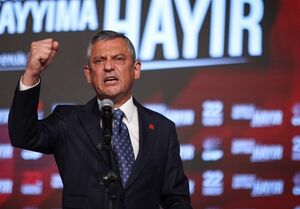 رهبر اپوزیسیون حزب حاکم از دام اردوغان گریخت؟