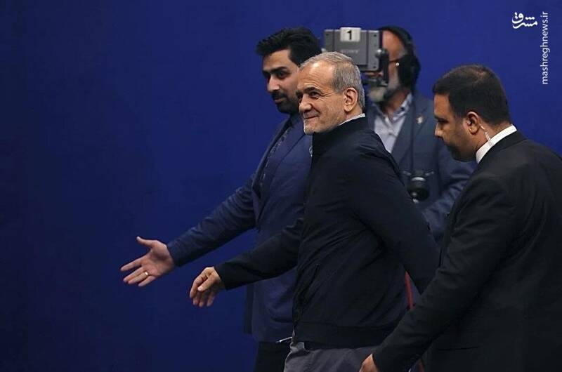 مراقبت ویژه از رئیسجمهور پیش از سفر به آمریکا/ شنود صداهای مشکوک در اطراف ساختمان قرمز در پاستور!