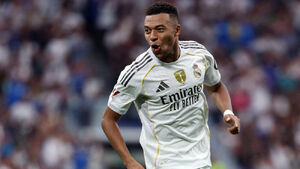 ام‌باپه رکورد زیدان را زد