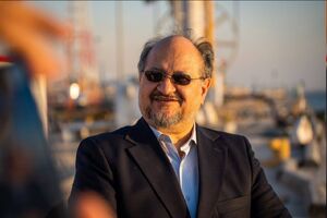 محمد شریعتمداری