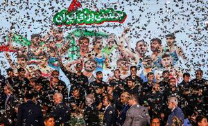 عکس/ مراسم تجلیل از اعضای تیم‌های کشتی آزاد و فرنگی در مسابقات قهرمانی جهان