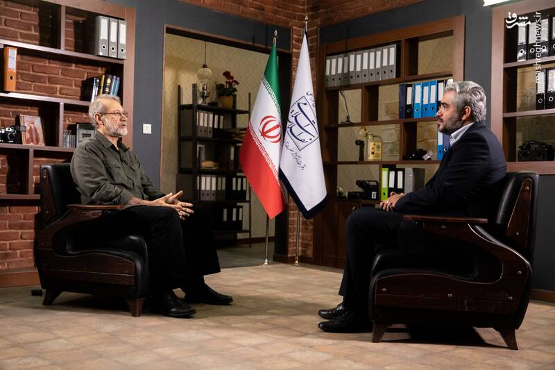 عکس/ بازدید لاریجانی از باغ موزهی ملی انقلاب اسلامی و دفاع مقدس