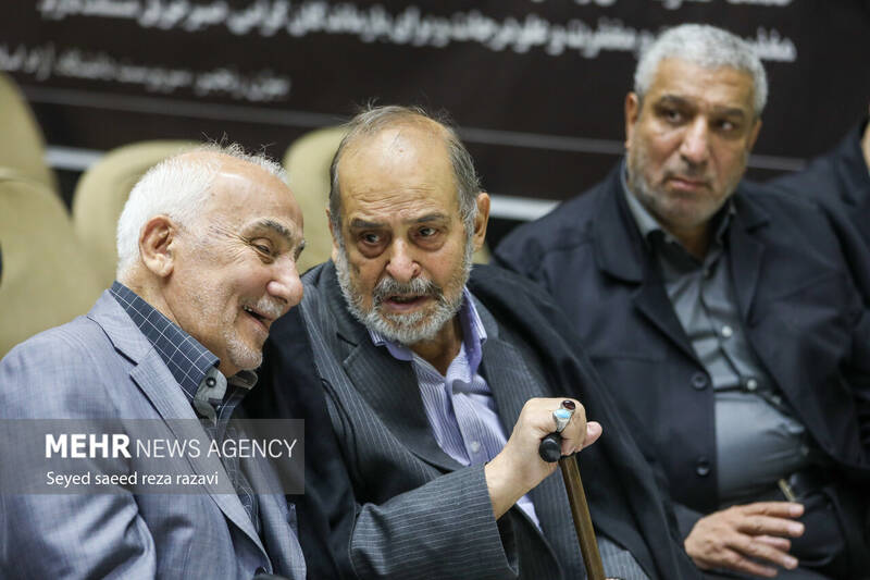 عکس/ مراسم ترحیم مادر «غلامعلی حداد عادل»