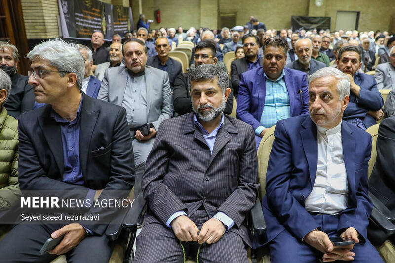 عکس/ مراسم ترحیم مادر «غلامعلی حداد عادل»