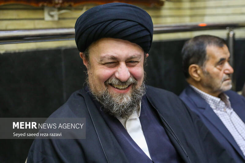 عکس/ مراسم ترحیم مادر «غلامعلی حداد عادل»