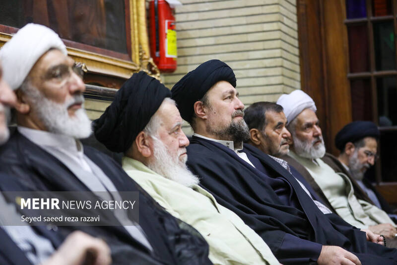 عکس/ مراسم ترحیم مادر «غلامعلی حداد عادل»