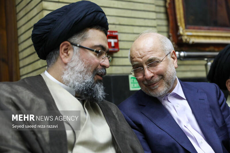 عکس/ مراسم ترحیم مادر «غلامعلی حداد عادل»