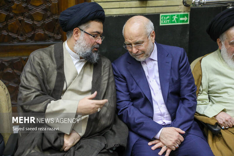 عکس/ مراسم ترحیم مادر «غلامعلی حداد عادل»