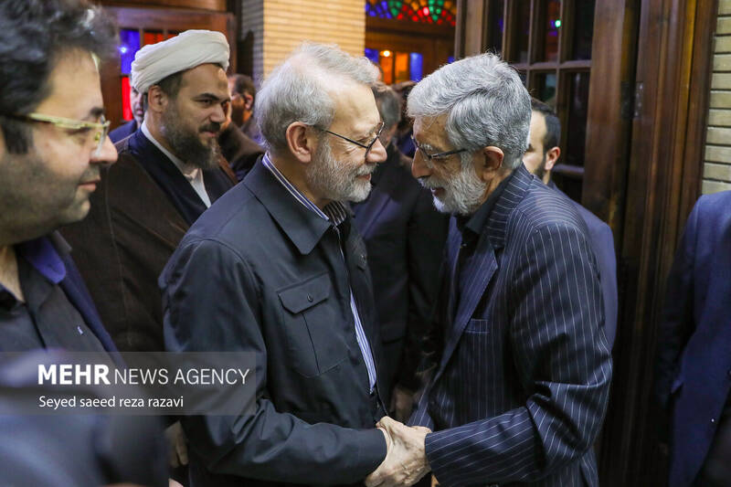 عکس/ مراسم ترحیم مادر «غلامعلی حداد عادل»