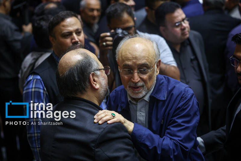 عکس/ مراسم ترحیم مادر «غلامعلی حداد عادل»