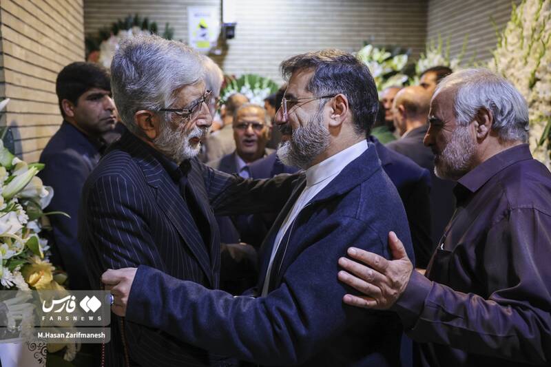 عکس/ مراسم ترحیم مادر «غلامعلی حداد عادل»