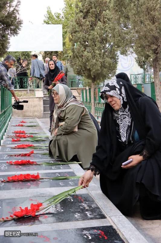 برگزاری آئین غبارروبی مزار شهدای امامزاده علی اکبر (ع)+ تصاویر