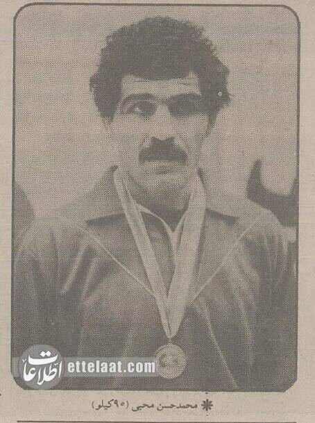 ماجرای کشتی‌گیر ایرانی که هنگام پخش سرود آمریکا از روی سکو پایین آمد