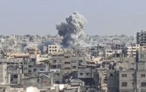 فیلم/ حمله هوایی رژیم صهیونیستی به خان‌یونس