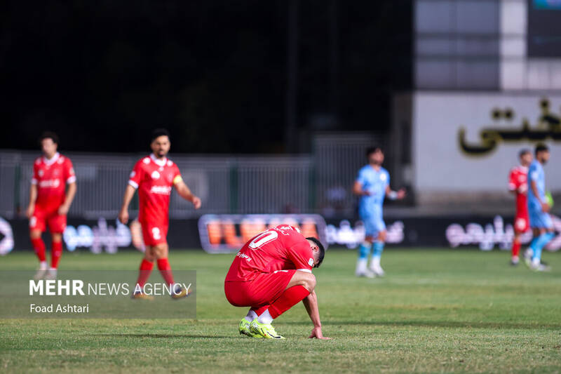 پرسپوليس،هاشميان،فني،نقدهاي،درويش،وحيد،رضا