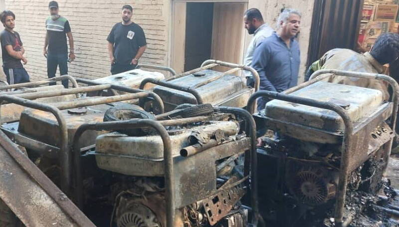 آتشسوزی انبار موتور برق در بازار پایتخت +عکس