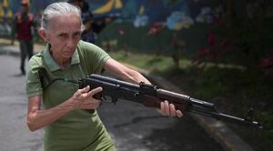 عکس/ آمادگی مردم ونزوئلا در برابر تهدیدات آمریکا