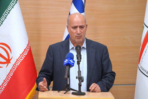 داوري،فوتبال،داوران،ايران،تاج،فدراسيون،حضور،جامعه،قدردان،هجم ...