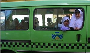 دلالها در سرویس مدارس؛ بدون قرارداد، بدون مسئولیت! دلالها در بازار سرویس مدارس؛ بدون قرارداد، بدون مسئولیت!
