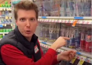 قفل کردن کیسه زباله؛ تصویری از رفاه آمریکایی!+ فیلم