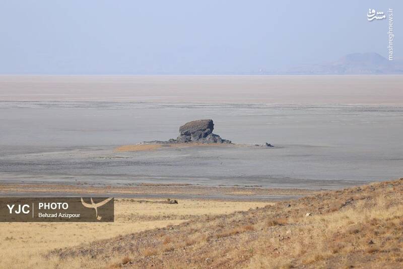 عکس/ نفسهای آخر دریاچه ارومیه