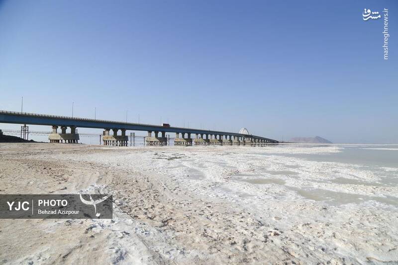 عکس/ نفسهای آخر دریاچه ارومیه