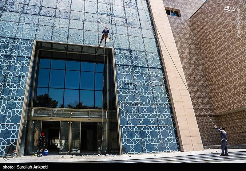 عکس/ کار در ارتفاع