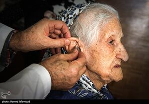 علائم کم‌شنوایی در سالمندان/یک سوم افراد بالای ۶۵ سال کم‌شنوایی دارند