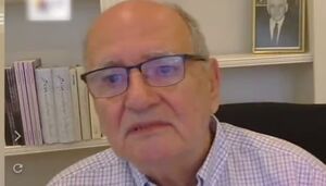 مشاور سابق پهلوی: از ثمرات انقلاب ایران، رهایی از دیکتاتوری پهلوی بود+ فیلم