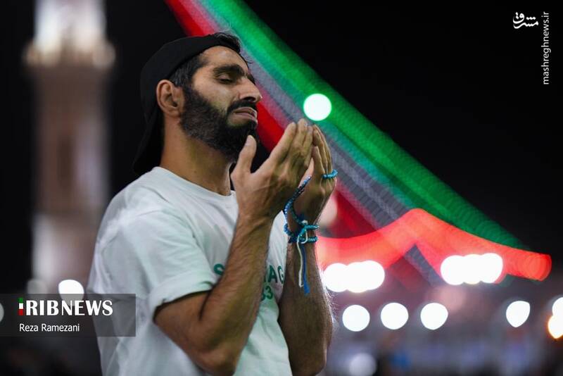 عکس / حال هوای مسجد جمکران در شب میلاد امام حسن عسکری (ع) 13