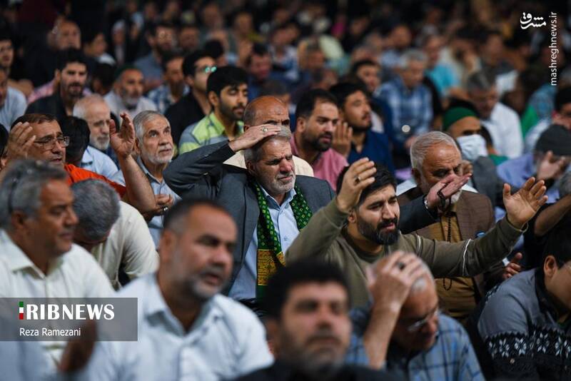 عکس / حال هوای مسجد جمکران در شب میلاد امام حسن عسکری (ع) 12