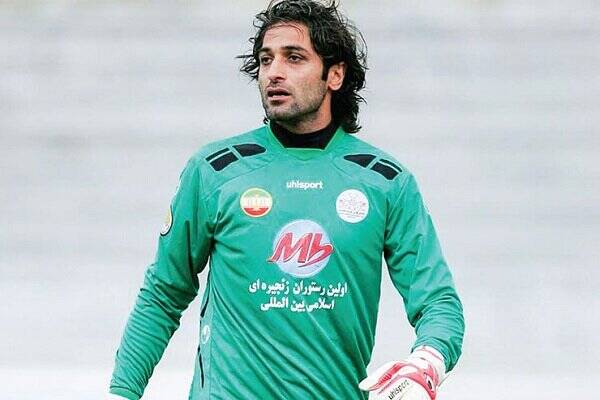 مدیریت پرسپولیس ضعیفتر از سالهای قبل شده/ مشکل سرخپوشان مربی نیست