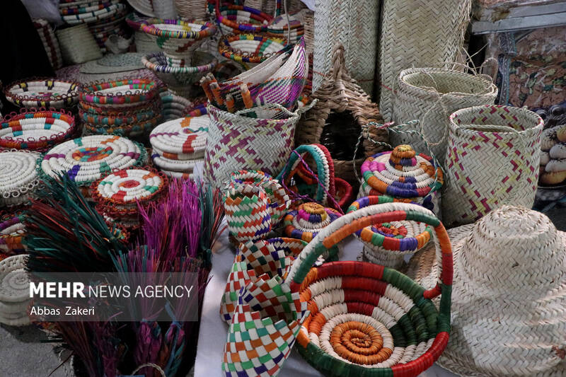 هرمزگان،معرفي،هنرمندان،نمايشگاه،استان،فرهنگي،استانداري